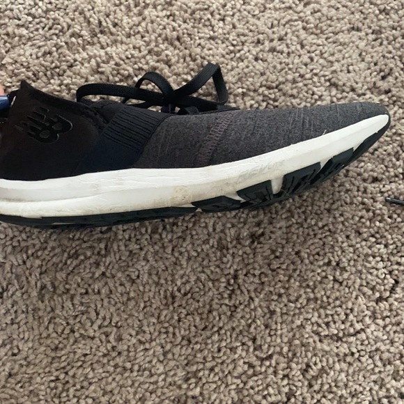 New balance sneakers - Picture 6 of 9